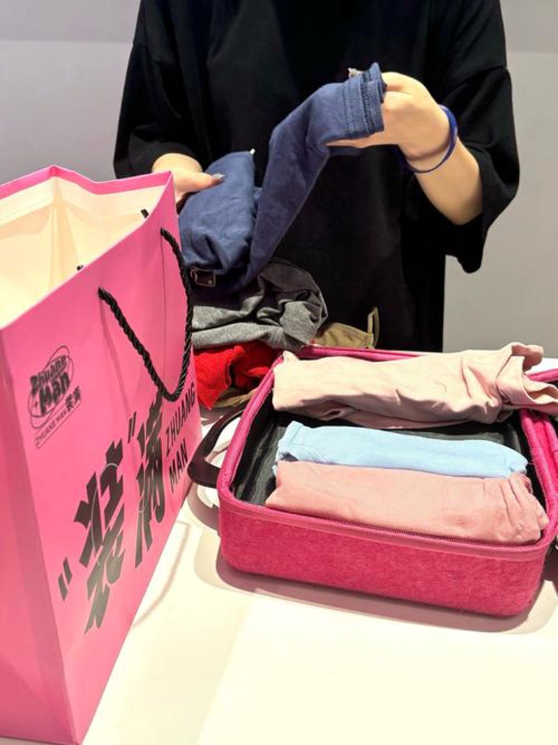 海口服装潮流趋势大揭秘：批发市场的变迁与机遇